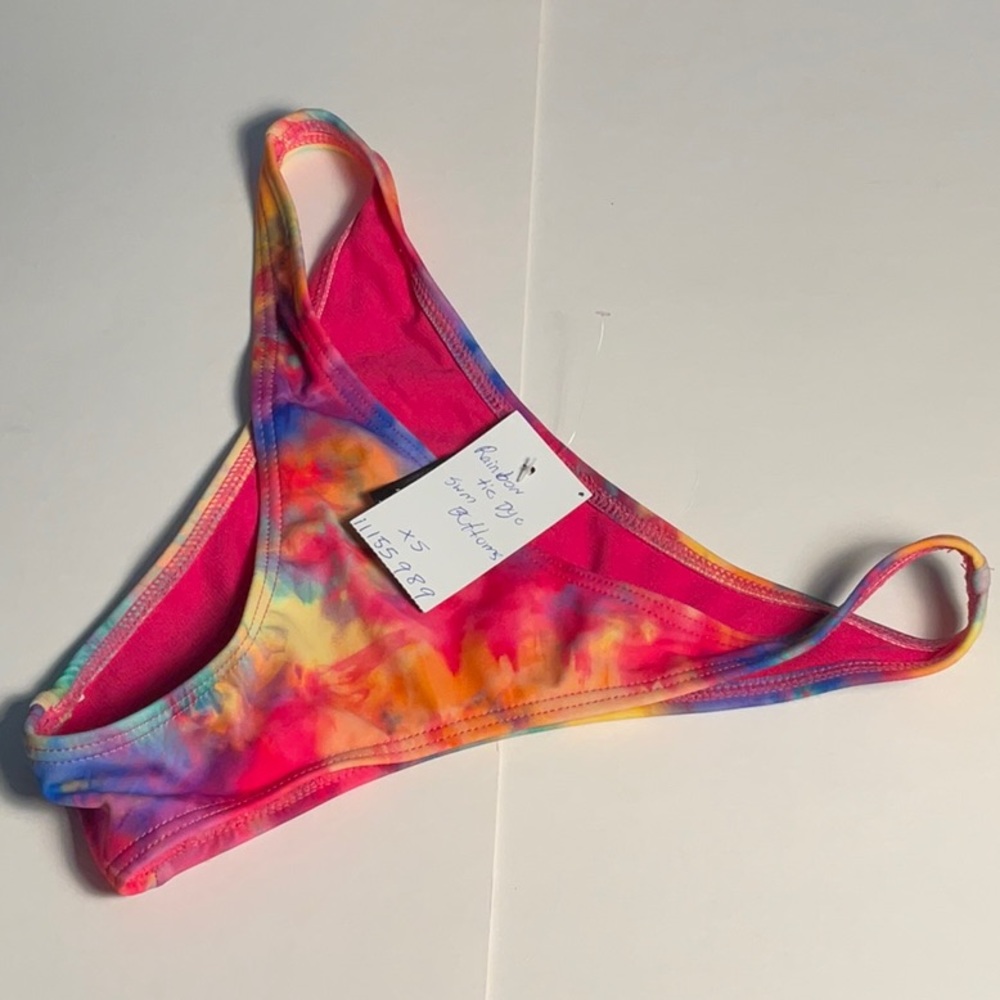 B26 Hot Topic Rainbow Tie Dye Swim Bottoms Juniors XS